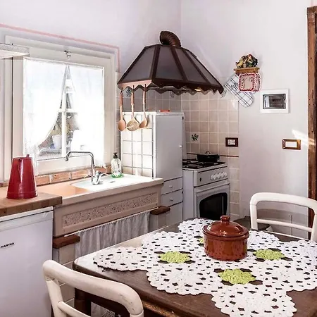 Villa Il Rustichino, Country With Pool Soianella